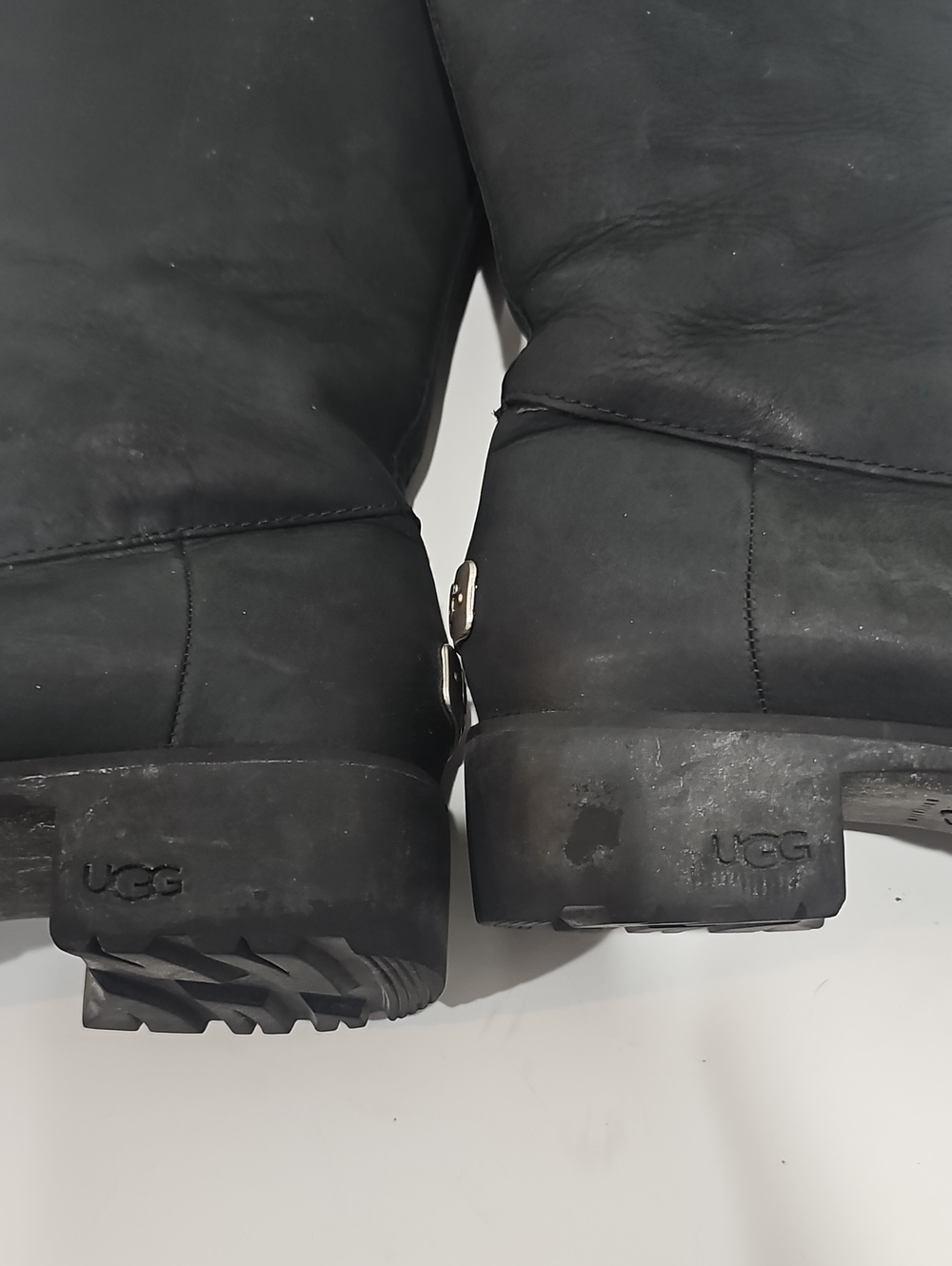 UGG Black Tall Leather Sheepskin Zip Heeled Riding Boots Sz 7.5 Rubber Sole - Picture 10 of 12